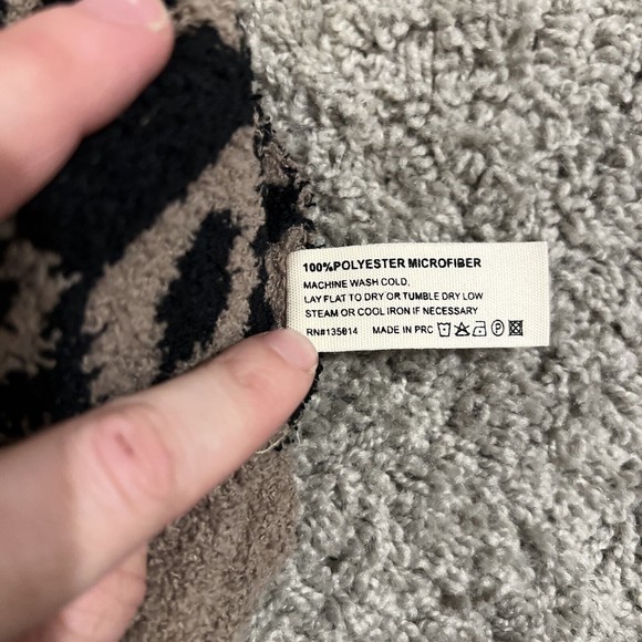 NWT Comfy Luxe Taupe Beanie OS - Picture 3 of 5